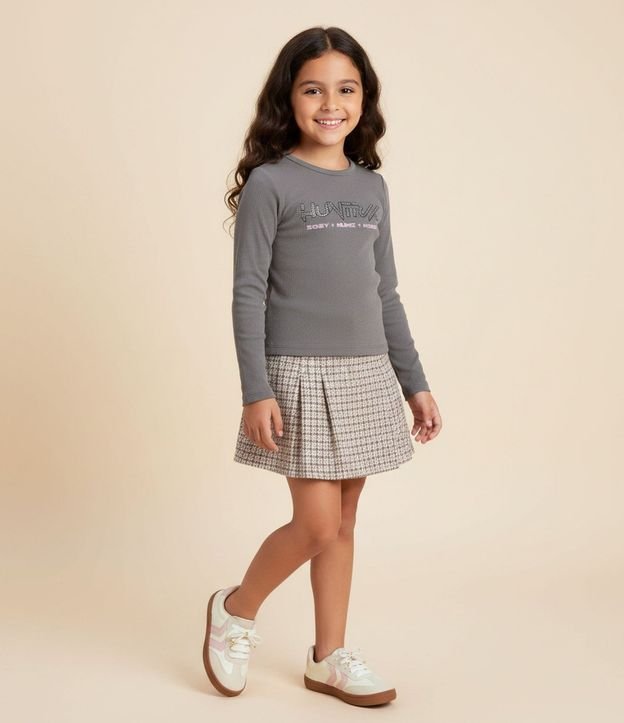 Blusa Infantil Slim con Lettering Huntrix y Aplicación de Strass – Talle 5 a 16 años