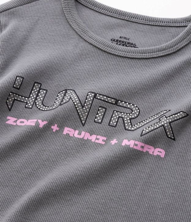 Blusa Infantil Slim con Lettering Huntrix y Aplicación de Strass – Talle 5 a 16 años 6