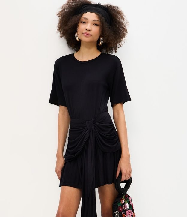 Vestido Corto con Lazo en la Cintura y Volados 2