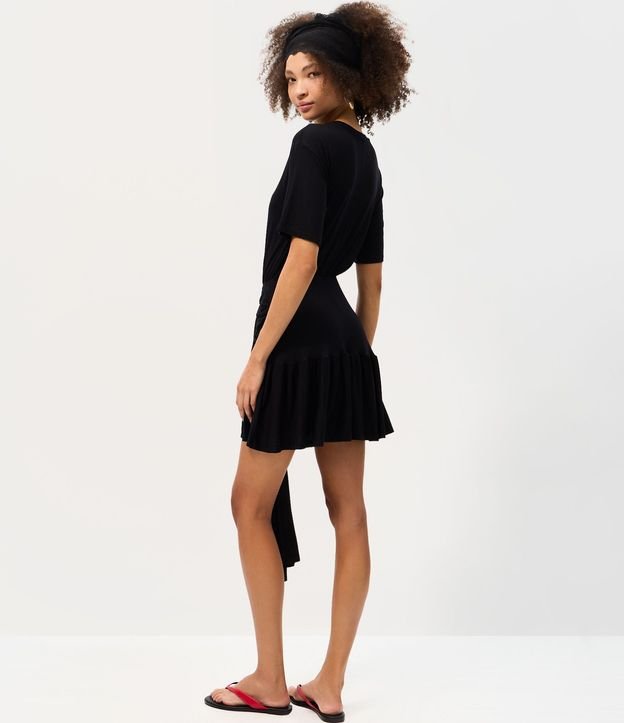 Vestido Corto con Lazo en la Cintura y Volados 4