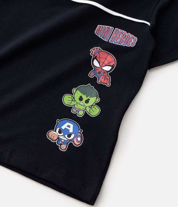 Remera Infantil con Estampa de Mini Heróis con Biés Contrastante – Talle 2 a 6 años 5