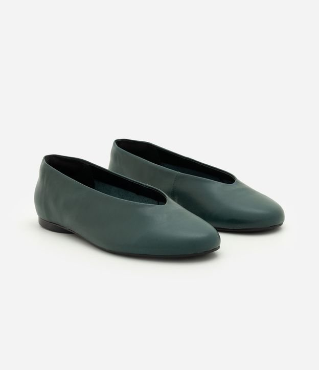 Zapatilla en Cuero con Punta Redonda 2