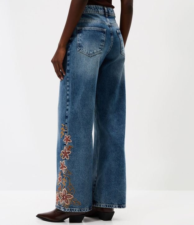 Pantalón Wide Leg Jeans con Cintura Mediana y Bordado Floral 4