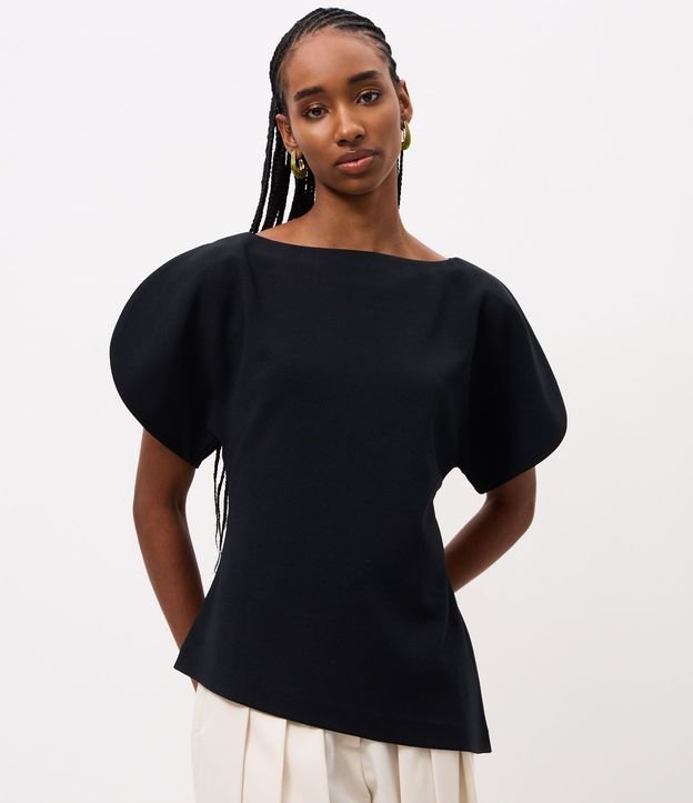 Blusa Alargada en Crepé con Bajo Asimétrico 1