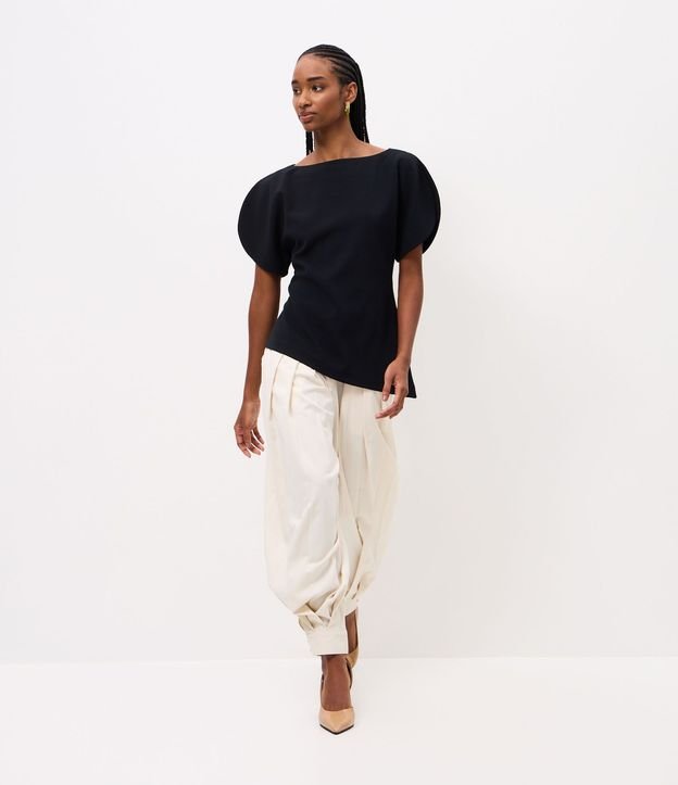 Blusa Alargada en Crepé con Bajo Asimétrico 2