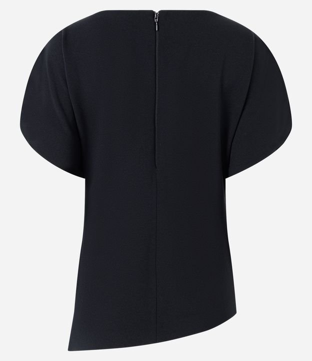 Blusa Alargada en Crepé con Bajo Asimétrico 6
