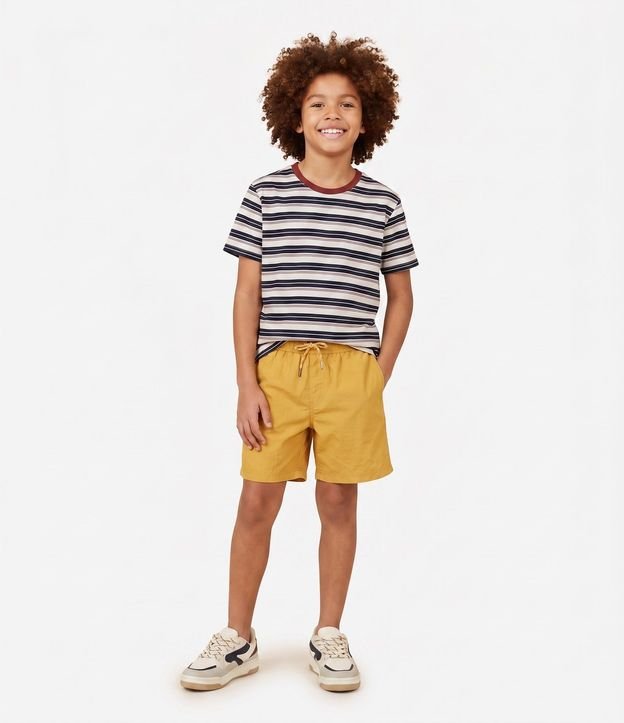 Remera Relaxed Rayada con Cuello Contrastante - Talle 5 a 14 años