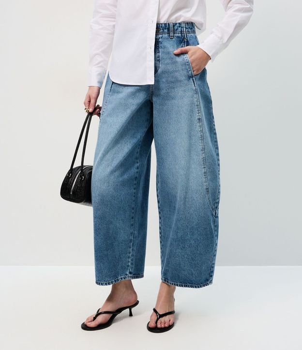 Pantalón Barrel en Jeans con Cintura Alta y Recortes 3