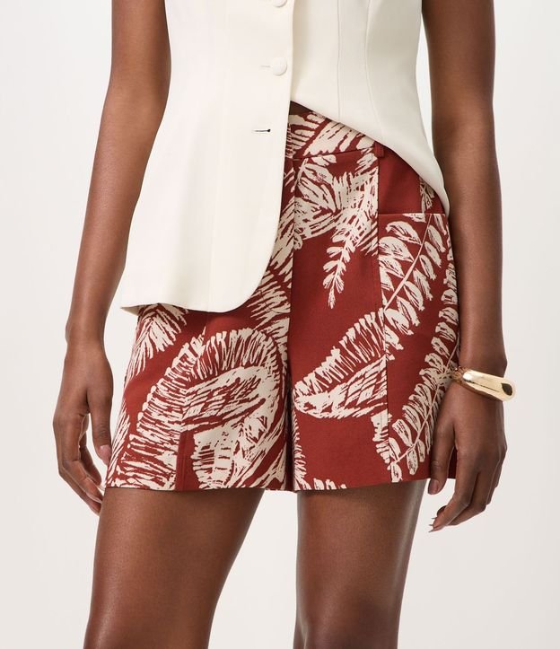 Short en Crepé con Estampa de Follajes y Bolsillos Delanteros 3