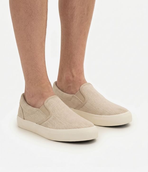 Championes Slip On en Lona y Suela Vulcanizada