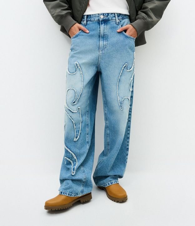 Pantalón Super Baggy en Jeans con Tribal en Efecto Deshichalado 2