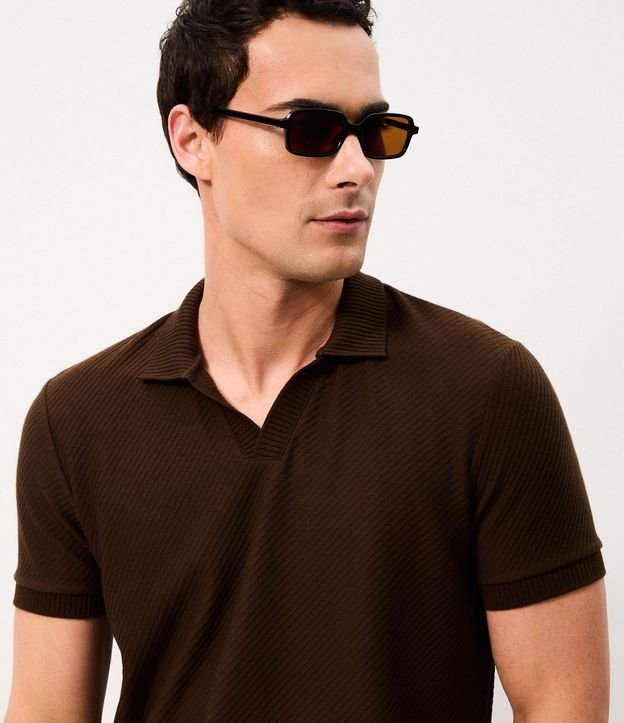 Remera Polo Comfort en Algodón con Textura 4