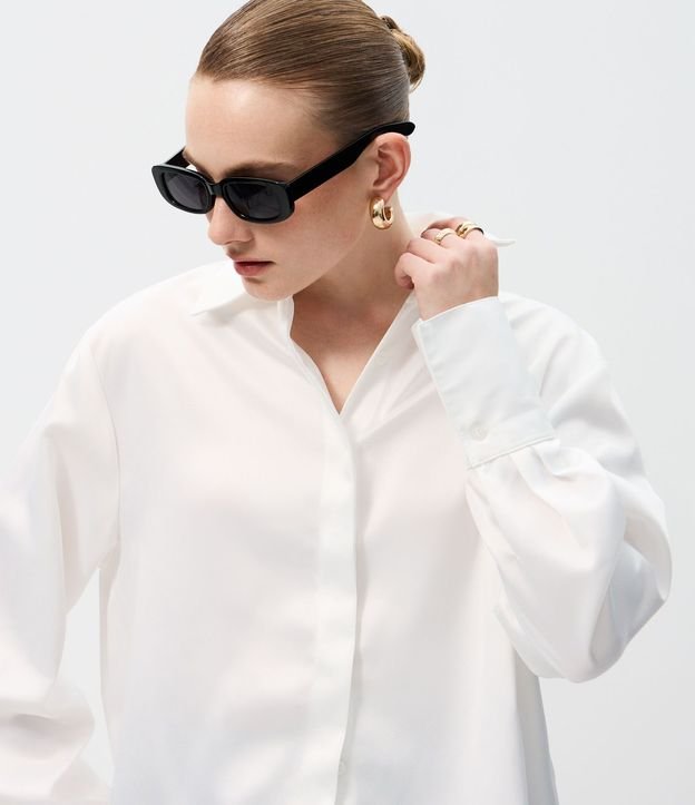 Camisa Satinada con Puños Largos 3