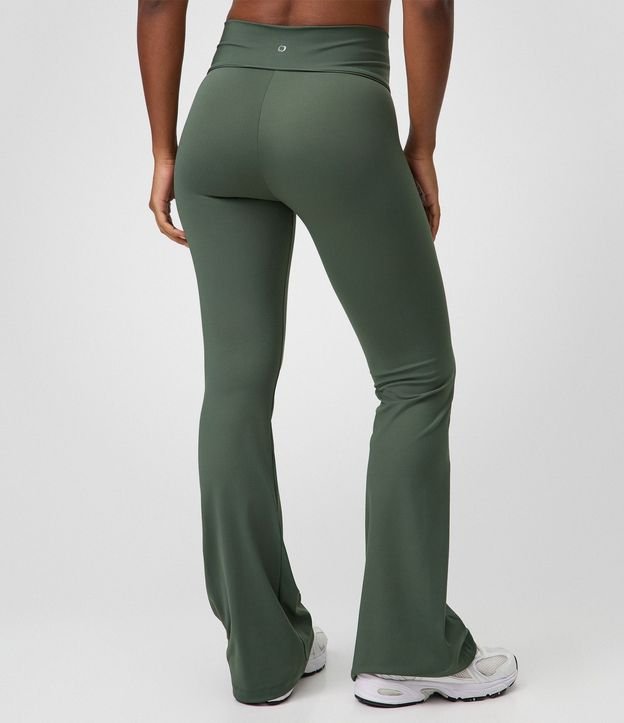 Pantalón Flare Deportiva en Microfibra con Friso Delantero 4