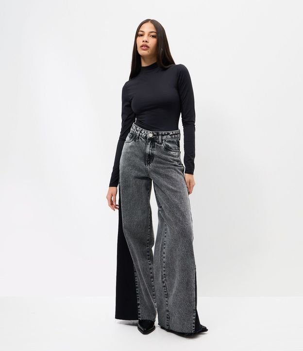 Pantalón Wide Leg en Jeans con Recorte Lateral y Cintura Mediana 1