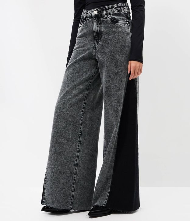 Pantalón Wide Leg en Jeans con Recorte Lateral y Cintura Mediana 2