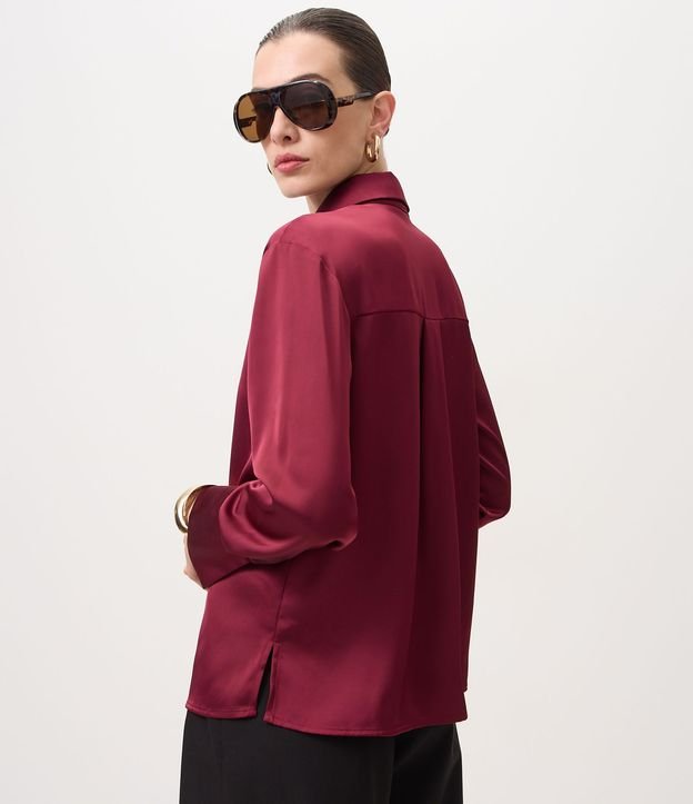 Camisa Satinada con Cuello Clásico 3