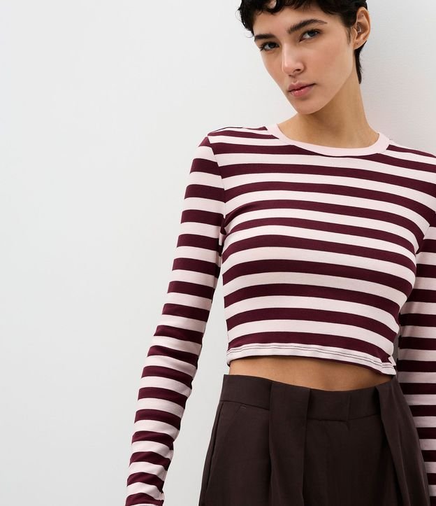 Blusa Cropped en Rib con Rayas 3