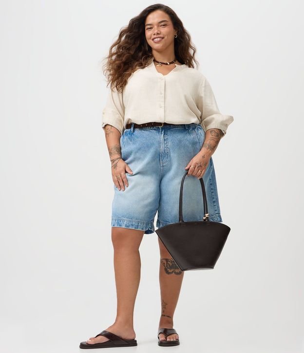 Camisa en Viscosa y Lino con Cuello Padre Curve & Plus Size 2