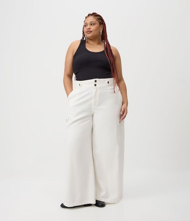 Pantalón Pantalona Sarga con Bolsillos Cargo Curve & Plus Size