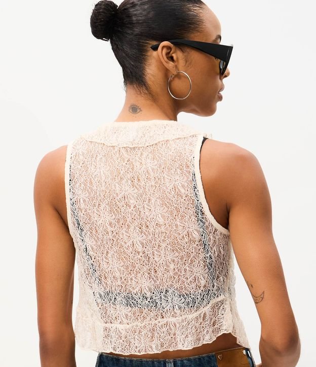 Blusa en Poliamida con Encaje y Volados en el Escote 4