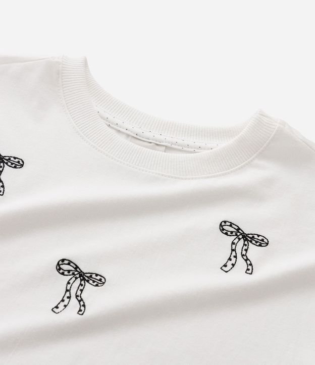 Remera Infantil en Algodón con Bordado de Lacitos - Talle 5 A 16 años 5