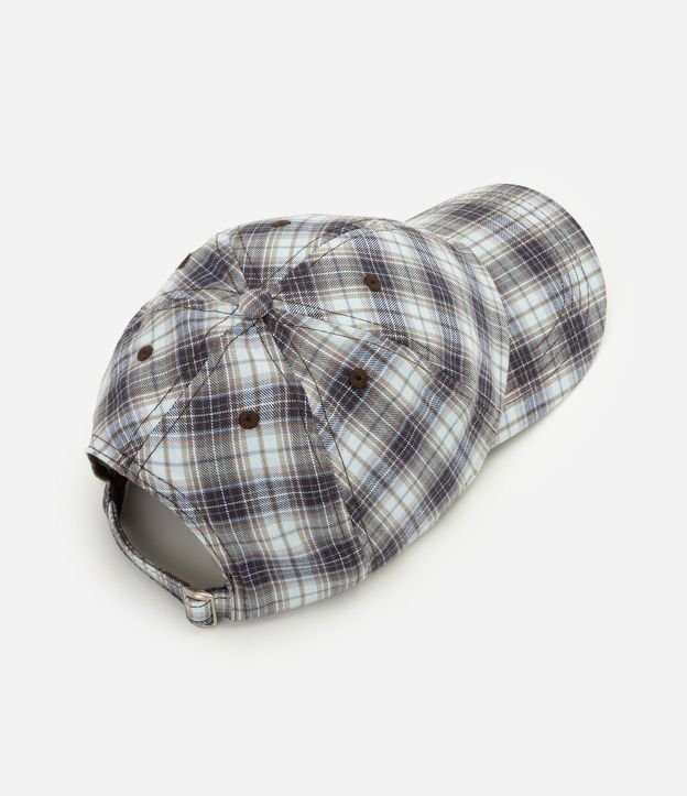 Gorra Aba Curva en Franela con Estampado de Cuadros 2