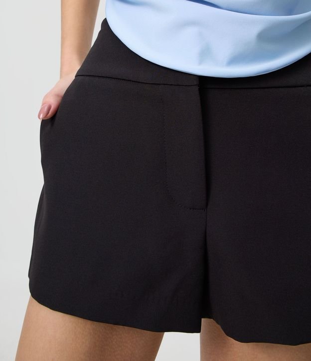 Micro Short Sastrería con Canesú Traspasada y Bolsillos 4