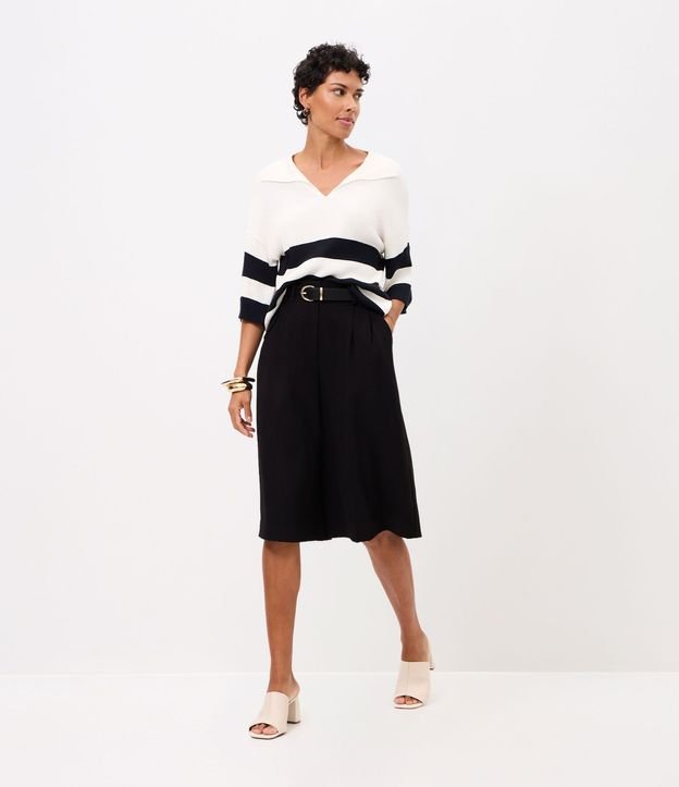 Blusa en Punto con Cuello Polo y Estampa Rayada 2