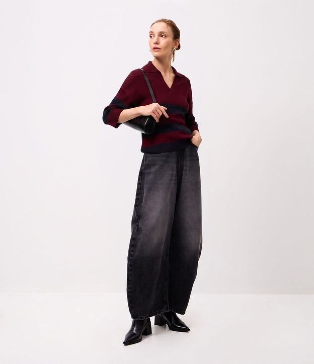 Blusa en Punto con Cuello Polo y Estampa Rayada