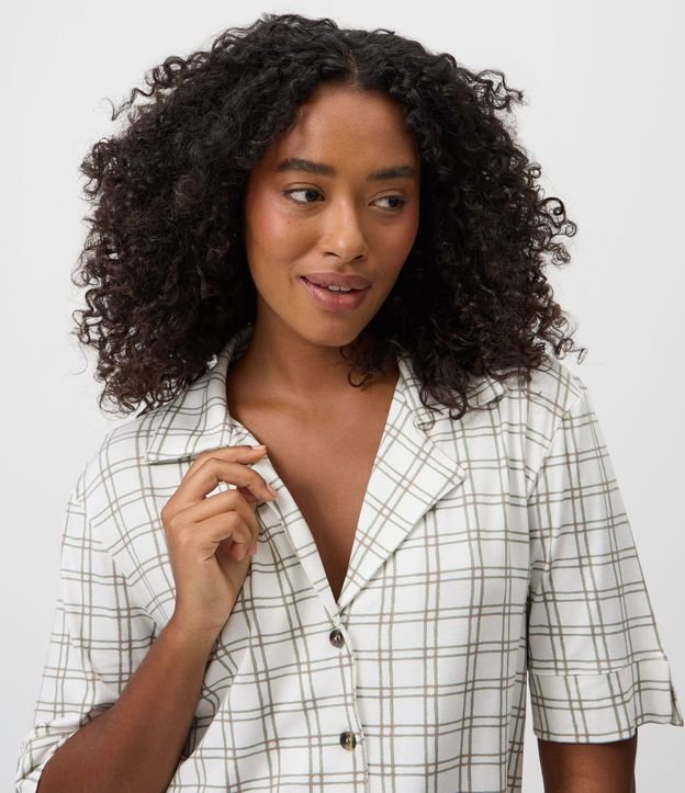 Pijama Corto Camisa y Short en Viscolycra Estampado de Cuadros 2