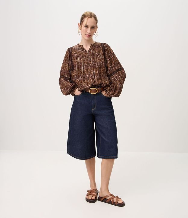 Blusa en Viscosa con Estampado Paisley y Mangas Abullonadas 2