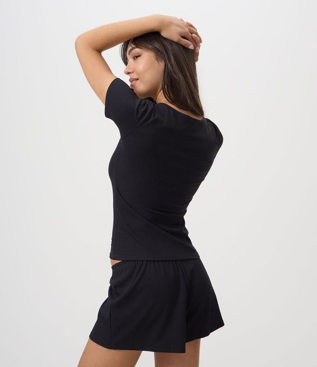 Pijama en Rib con Blusa Manga Corta y Short 4