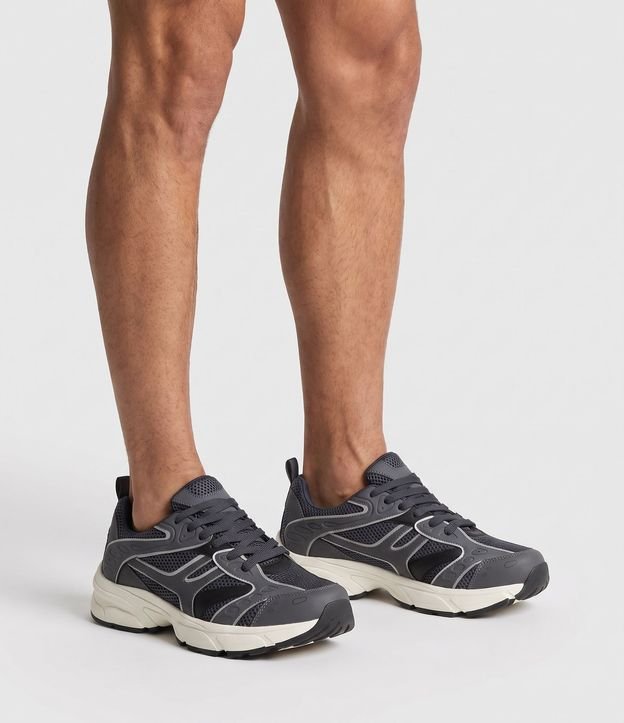 Championes Dad Sneaker Mix de Materiales Contrastantes