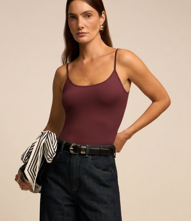 Blusa Musculosa Básica en Poliamida con Breteles Finos