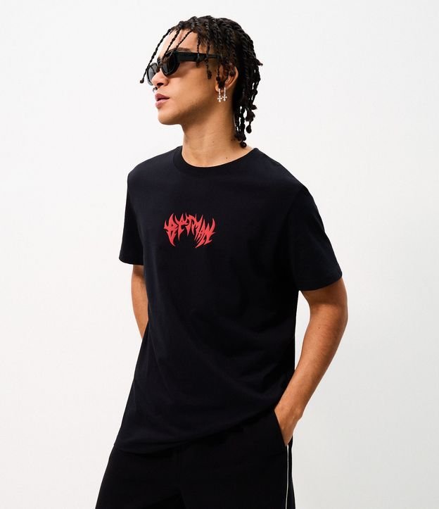 Remera Comfort en Algodón con Estampa de Batman Defender of Gotham 4