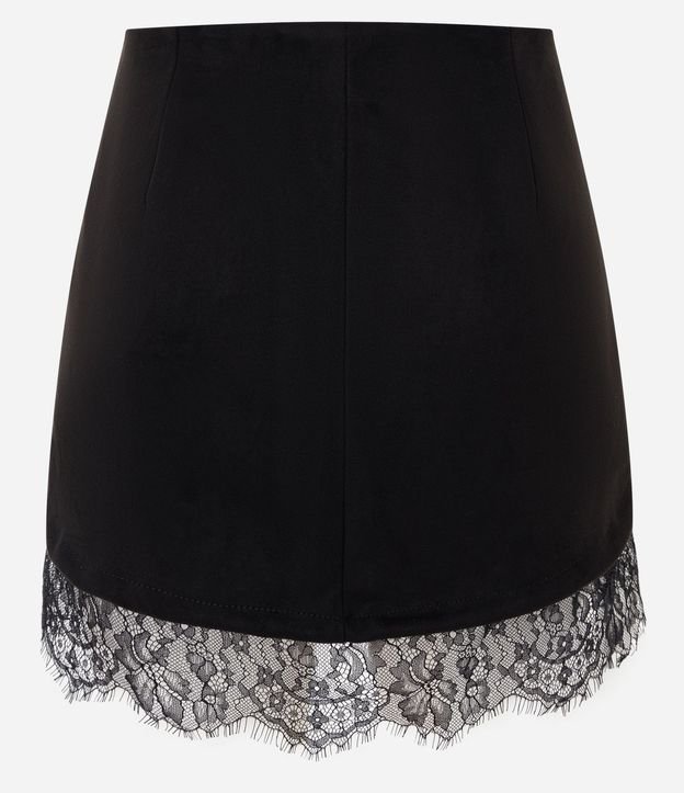 Short Pollera en Gamuza con Detalle en Encaje en el Bajo 7