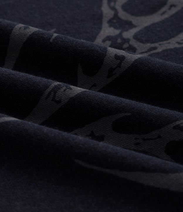 Remera Comfort en Algodón con Estampado Tribal 7