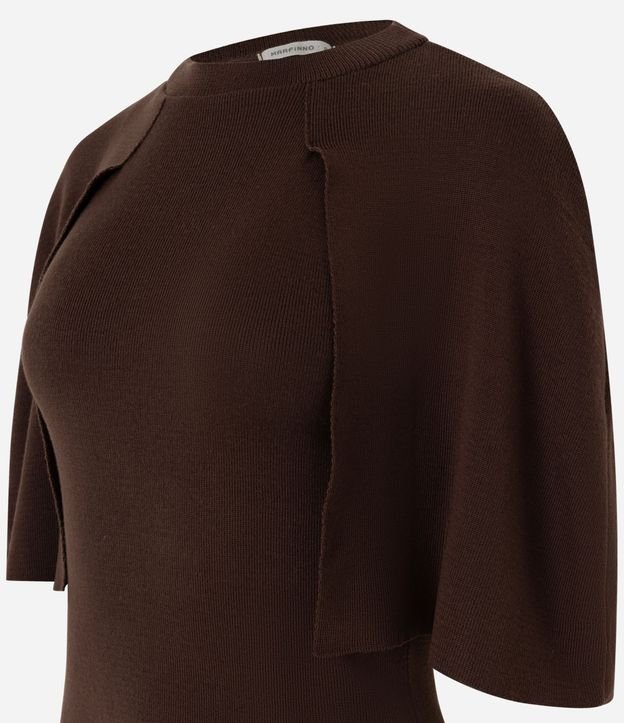 Blusa en Punto con Capinha Sobreposta 6