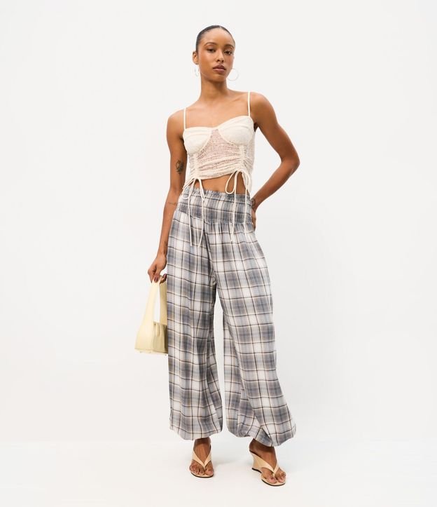 Pantalón Aladim en Viscosa de Cuadros Texturizada