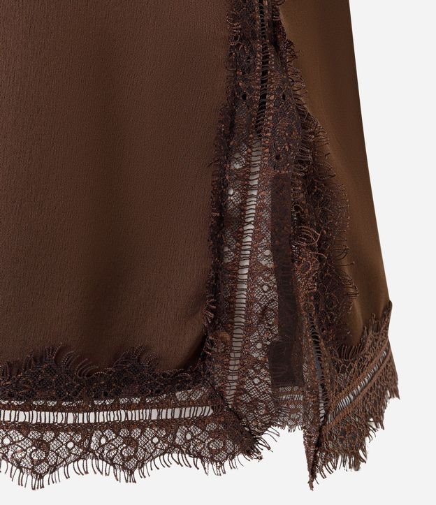 Blusa de Bretel Fino en Crepé con Detalles en Encaje 3