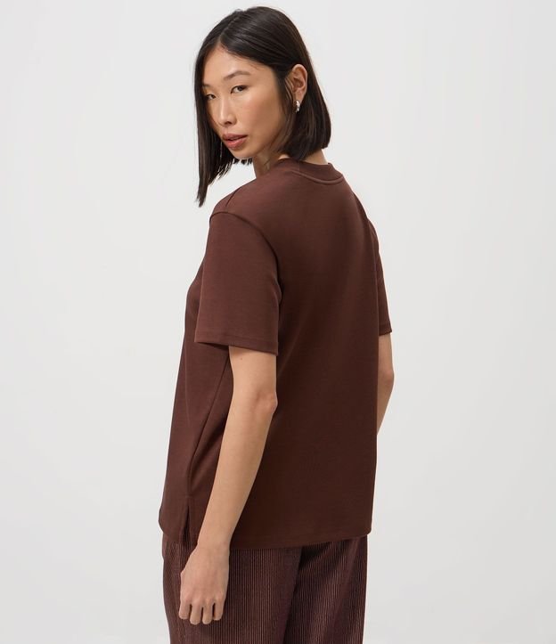 Remera T-Shirt en Suedine Básica 5