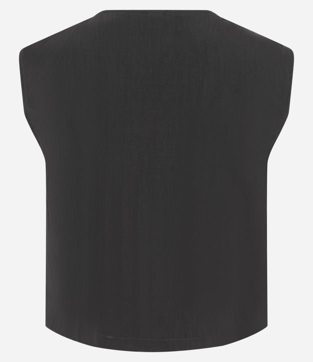 Blusa con Bretel Ancho y Botones Delanteros 6