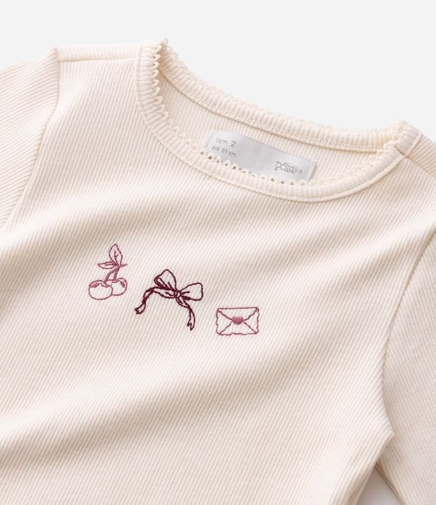 Blusa en Rib con Bordado Delicado - Talle 1 a 6 años 5
