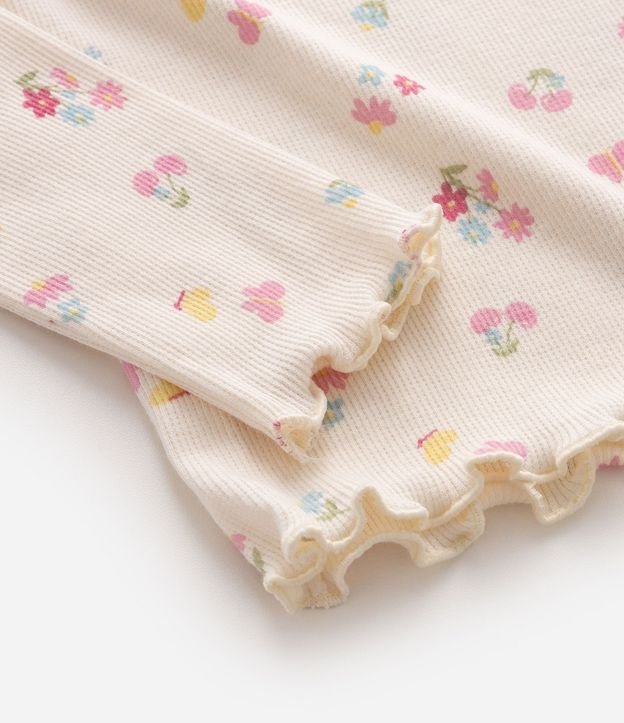 Remera Slim Infantil en Rib con Estampado Floral - Talle 1 a 6 años 4
