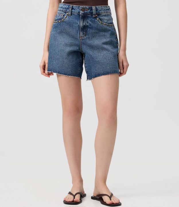 Short Midi en Jeans con Cintura Mediana y Tachuelas 3