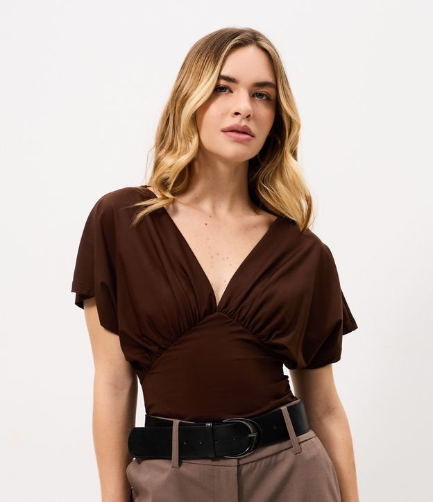 Blusa en Microfibra con Escote V y Manga Murciélago