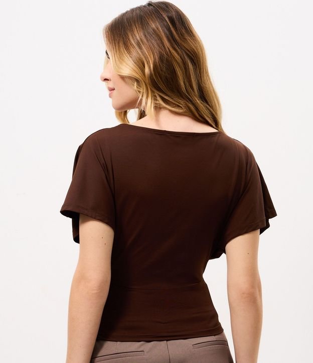 Blusa en Microfibra con Escote V y Manga Murciélago 4