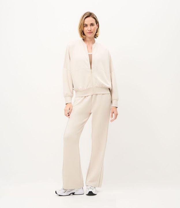 Pantalón Recto Deportivo en Modal con Bolsillos