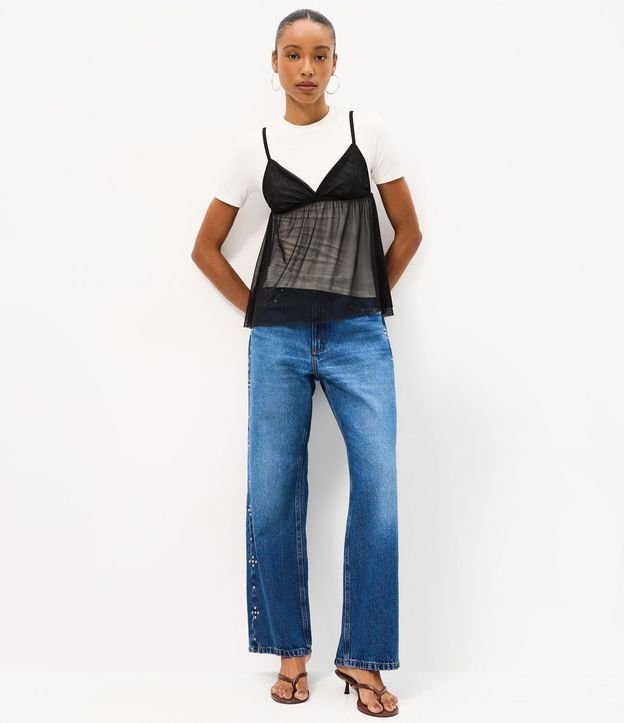Remera Baby Tee con Superposición de Musculosa Transparente 2